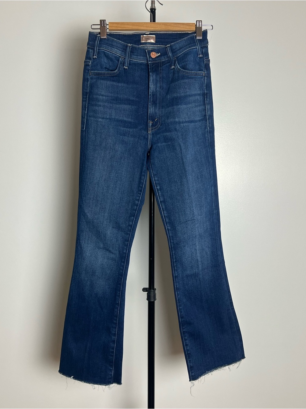 NWOT MOTHER The Hustler Ankle Fray jeans in size 27 - Picture 4 of 13